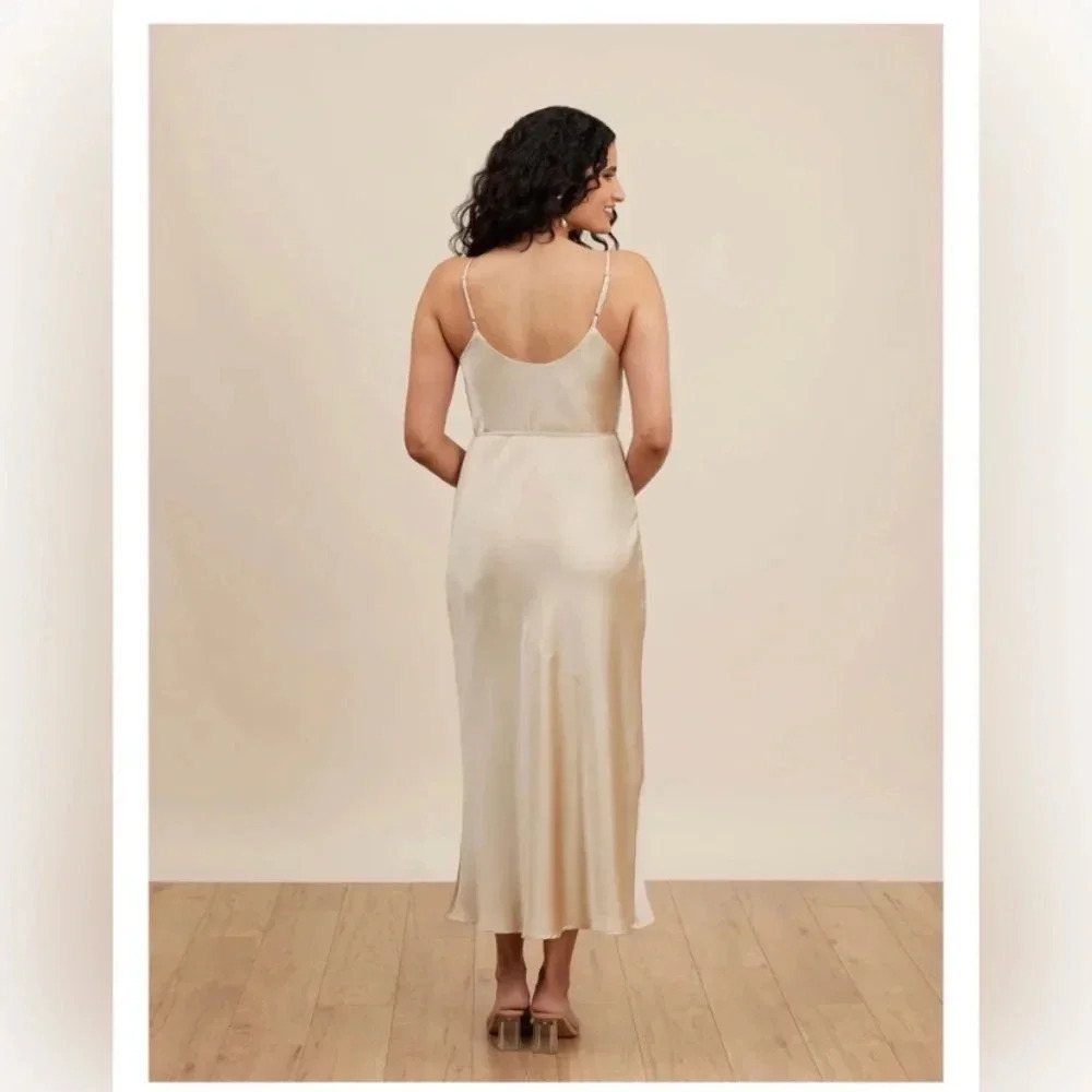 Park & Fifth satin slip midi dress. Color is  champagne, size extra large. - Picture 5 of 16